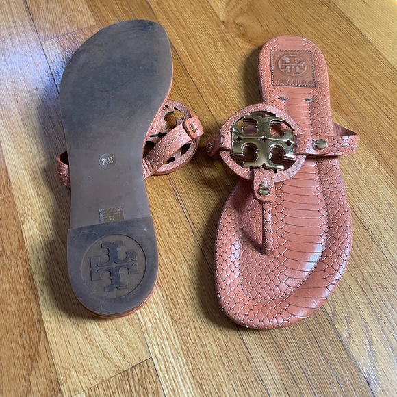 Tory Burch Miller Croc Embossed Leather Sandal; 7.5 - Picture 2 of 2